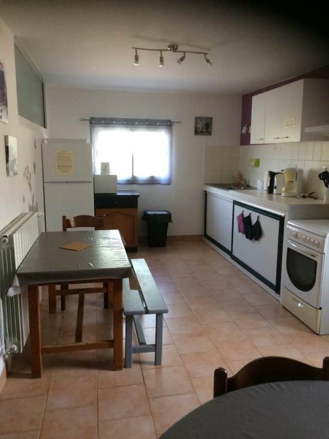 Appartement / Gite Les Papillons Lablachere Exterior photo