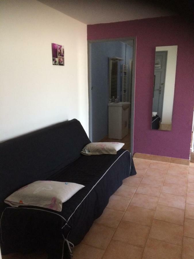 Appartement / Gite Les Papillons Lablachere Exterior photo