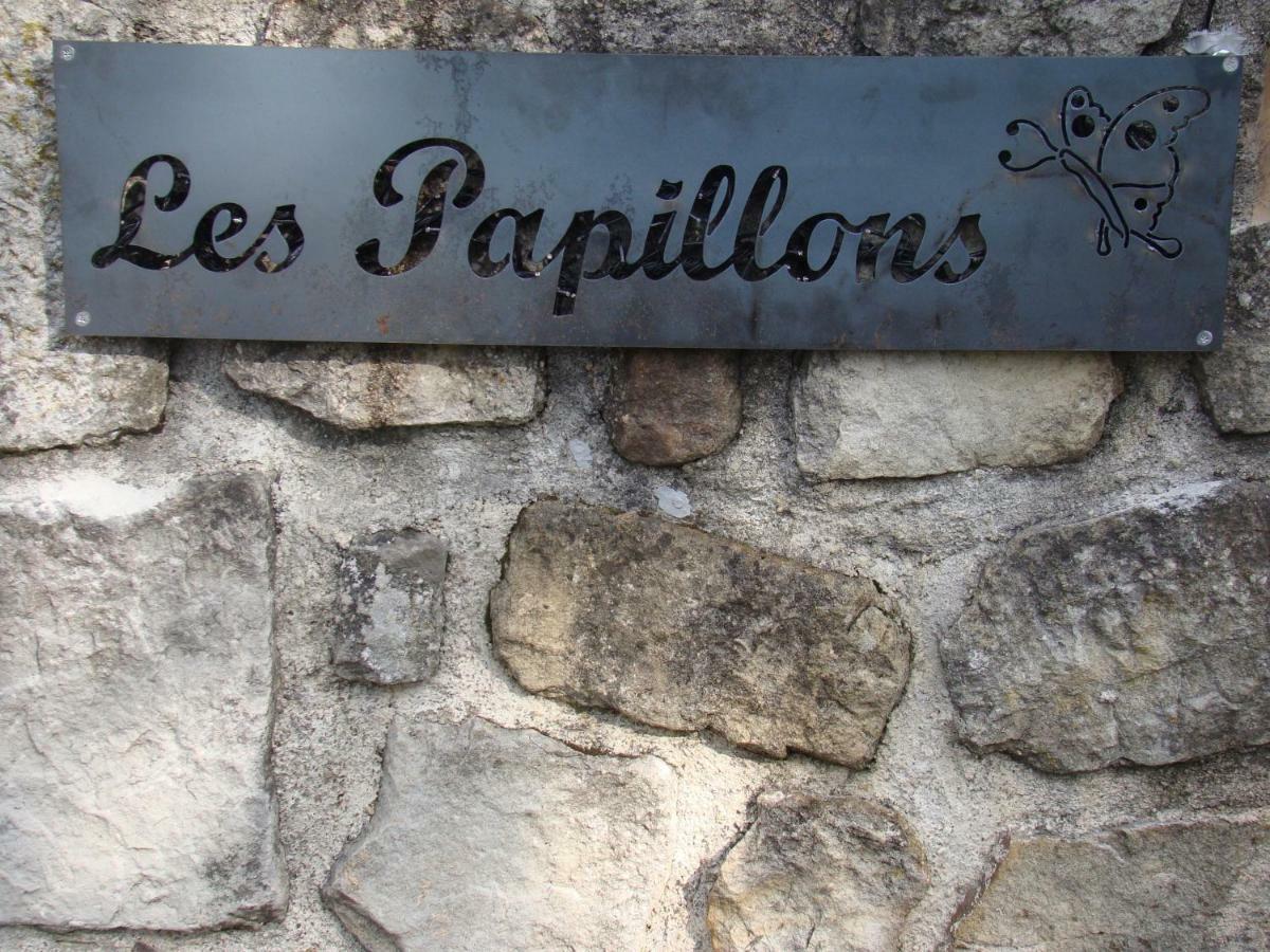 Appartement / Gite Les Papillons Lablachere Exterior photo